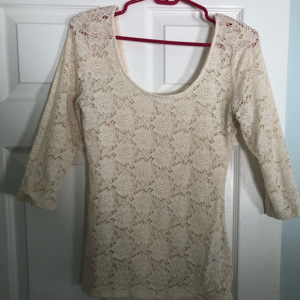 Creme lace top